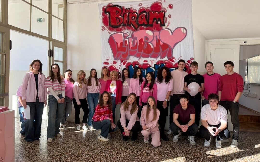 Dan ružičastih majica