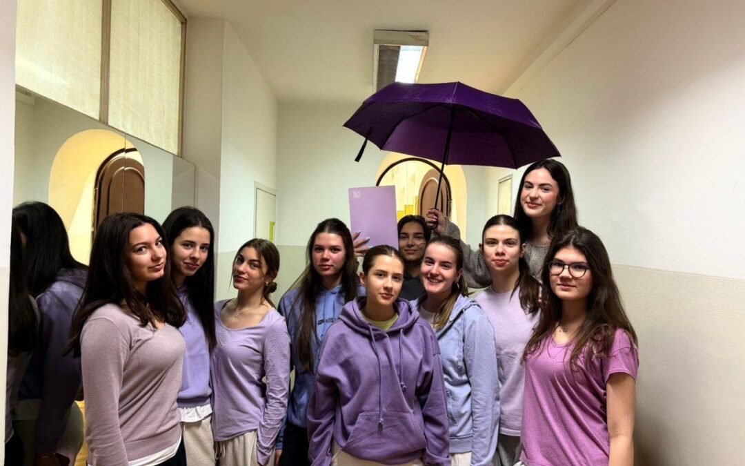 Dan ljubičastih majica